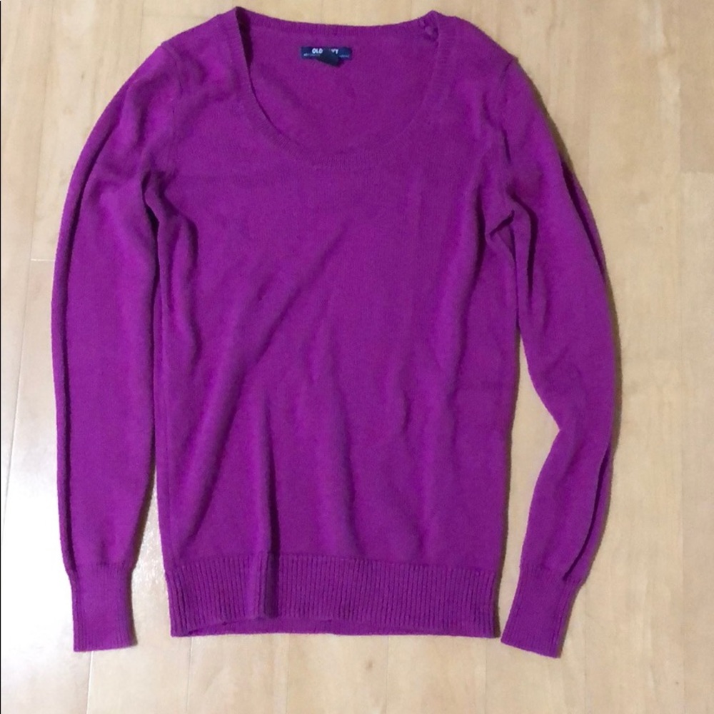 Old Navy Sweater